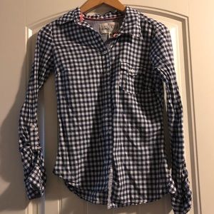 Women’s button down